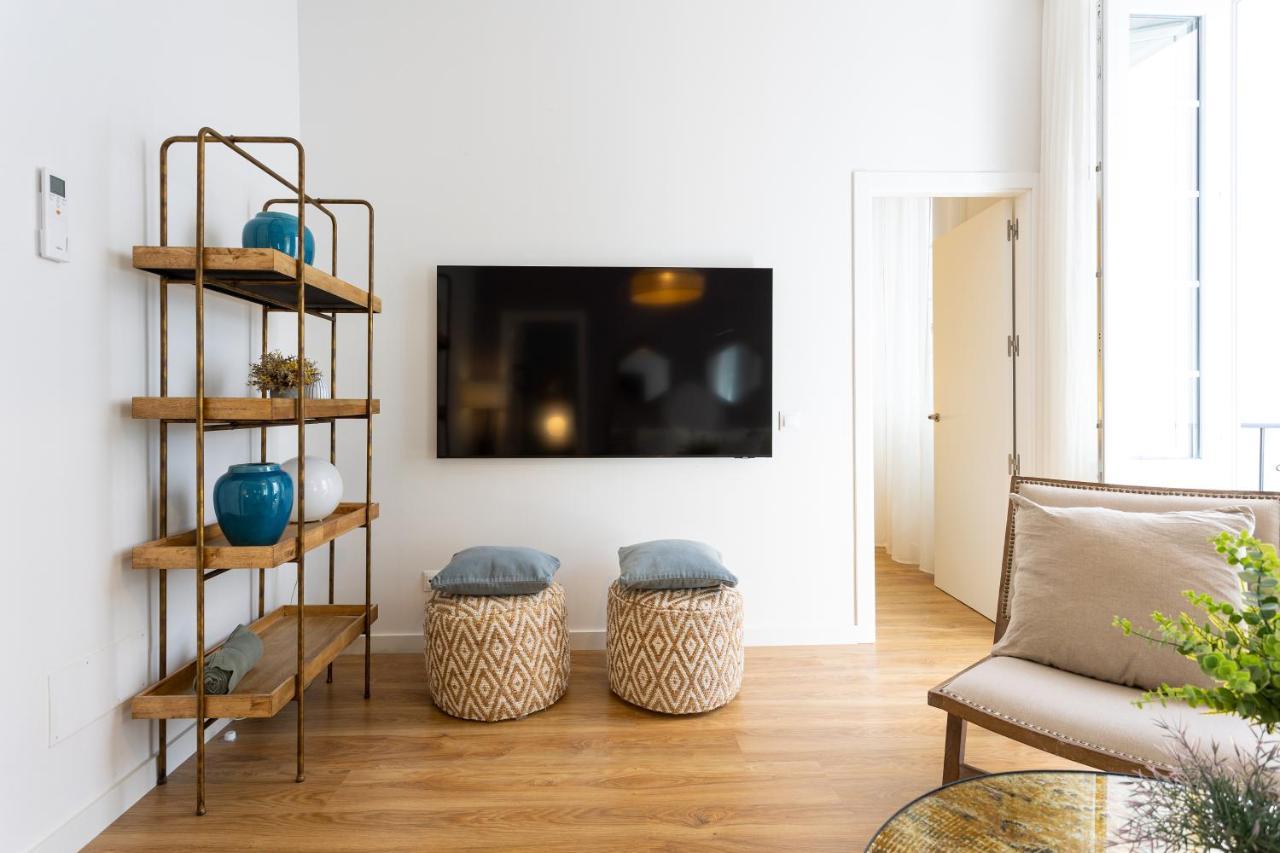 Pleasant Apartment In Malaga Center 2º Екстериор снимка