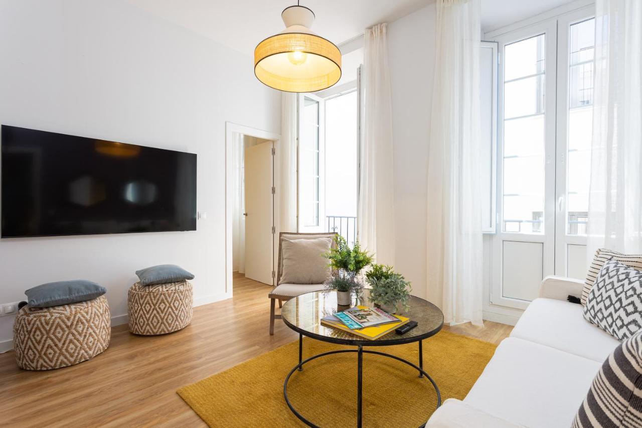 Pleasant Apartment In Malaga Center 2º Екстериор снимка